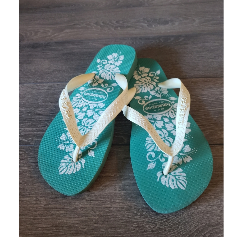 Havaianas flip flops